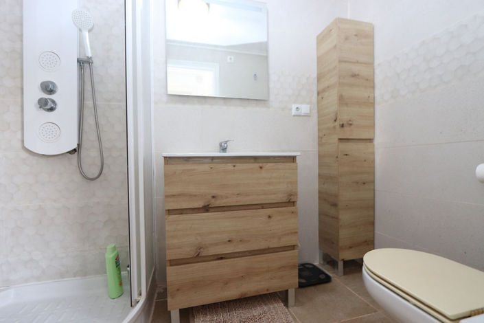 Image No.18-2 Bed Apartment for sale
