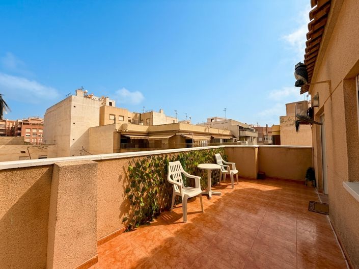 Image No.2-Appartement de 3 chambres à vendre à Torrevieja