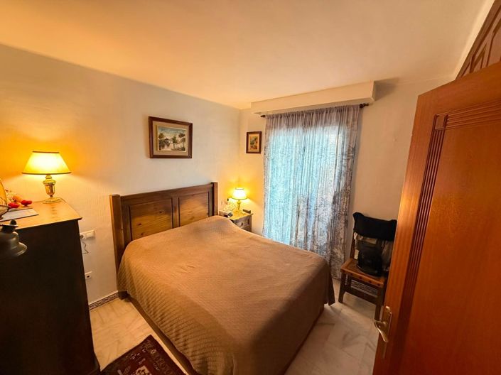 Image No.19-3 Bed Apartment for sale