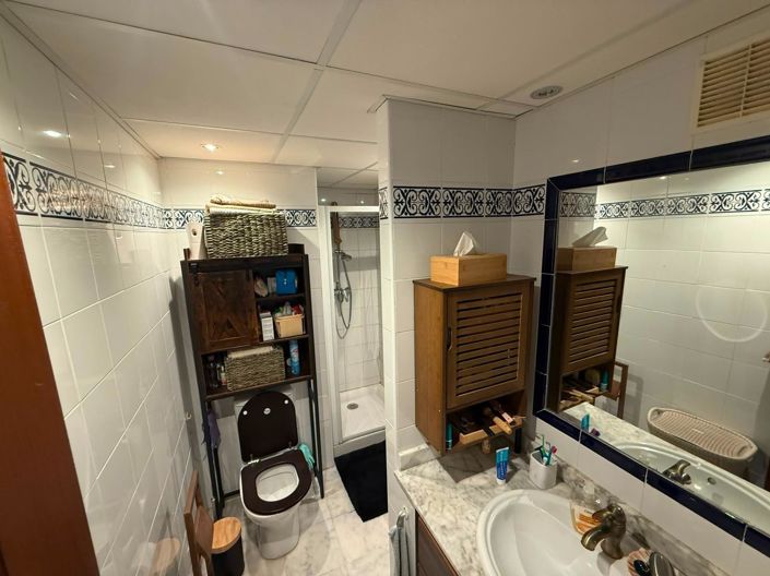 Image No.22-3 Bed Apartment for sale