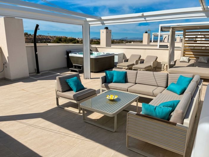 Image No.4-3 Bed Property for sale