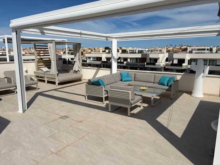 Image No.40-3 Bed Property for sale