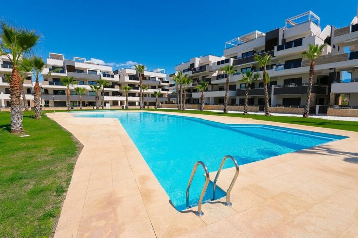 Image No.45-3 Bed Property for sale