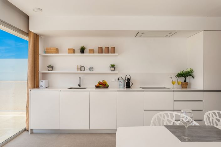 Image No.3-3 Bed Property for sale