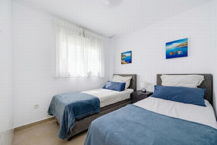 Image No.23-2 Bed Apartment for sale