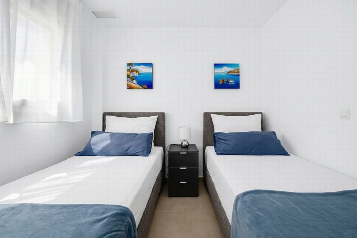 Image No.24-2 Bed Apartment for sale