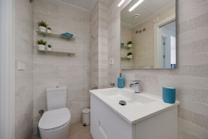 Image No.27-2 Bed Apartment for sale