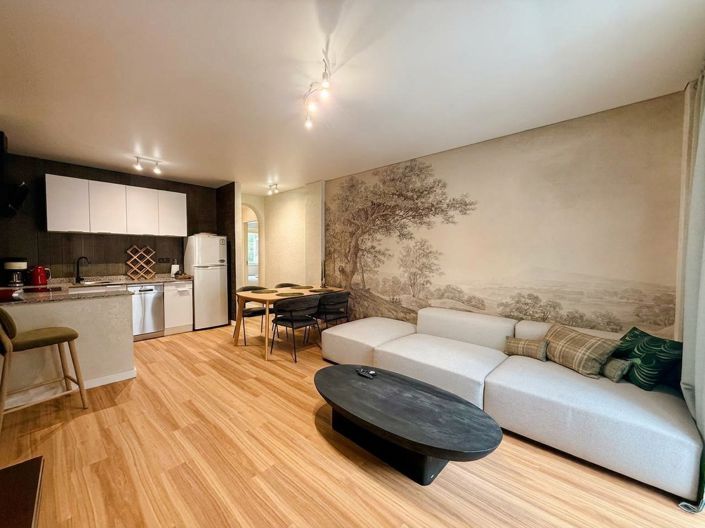 Image No.10-1 Bed House for sale