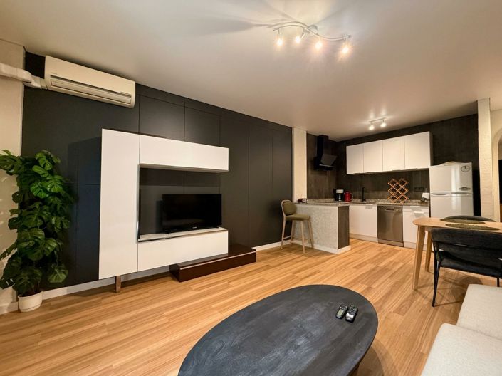 Image No.5-1 Bed House for sale
