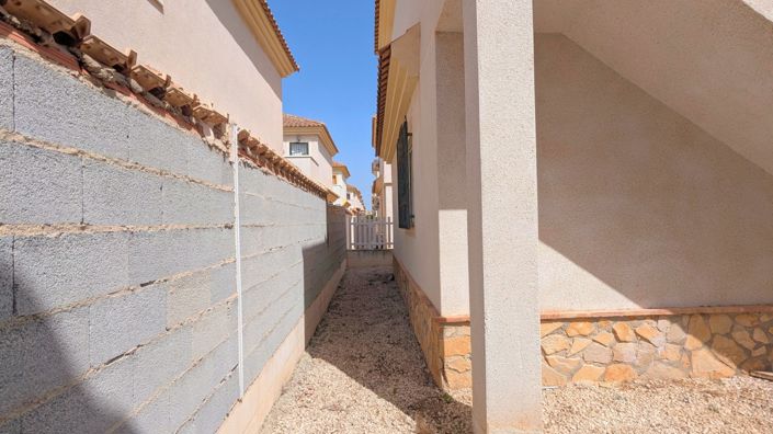 Image No.8-Villa de 3 chambres à vendre à Alicante