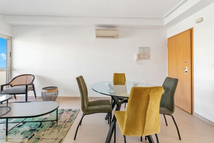 Image No.10-2 Bed Apartment for sale