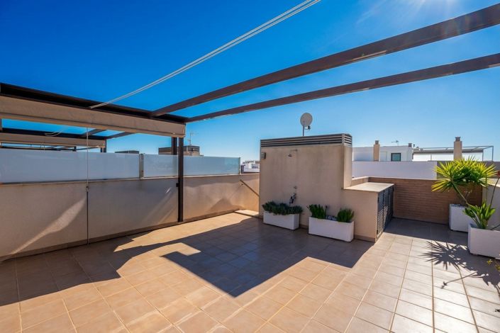 Image No.20-2 Bed Apartment for sale