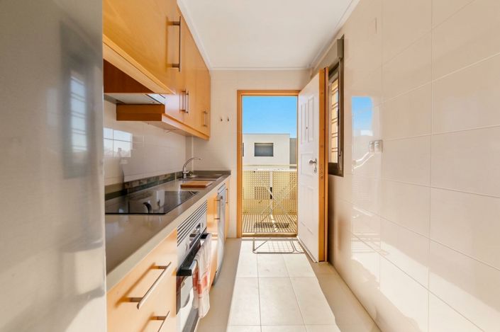 Image No.5-2 Bed Apartment for sale