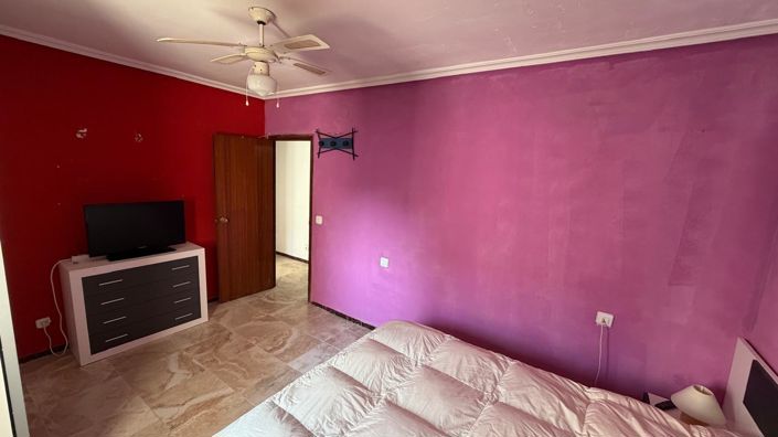 Image No.14-2 Bed House for sale