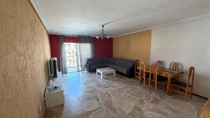 Image No.2-2 Bed House for sale