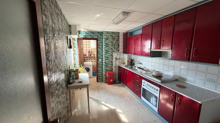 Image No.21-2 Bed House for sale