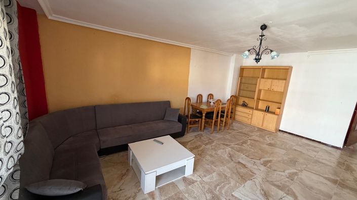Image No.3-2 Bed House for sale