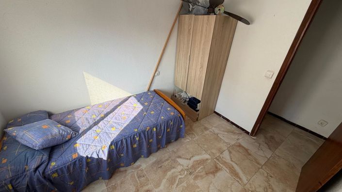 Image No.9-2 Bed House for sale