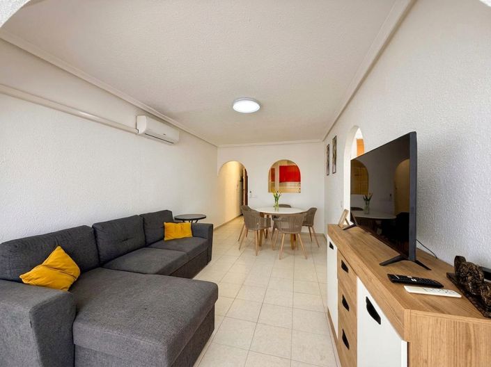 Image No.11-2 Bed House for sale