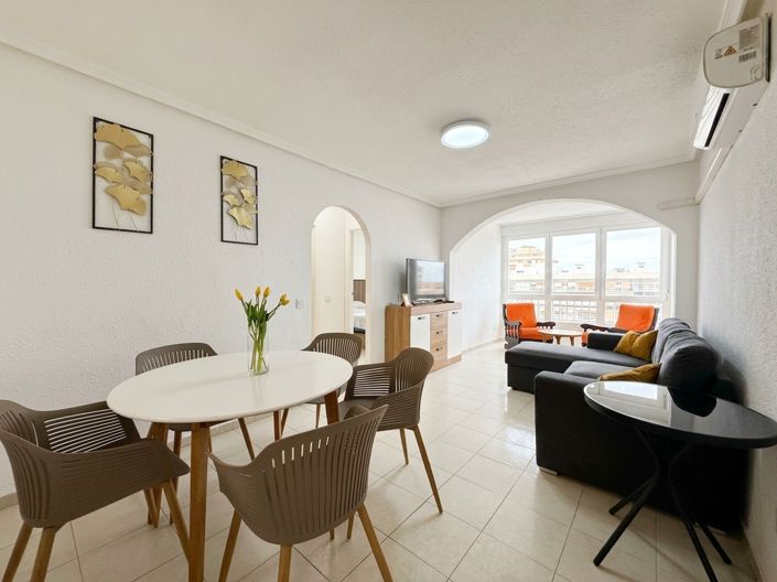 Image No.2-2 Bed House for sale