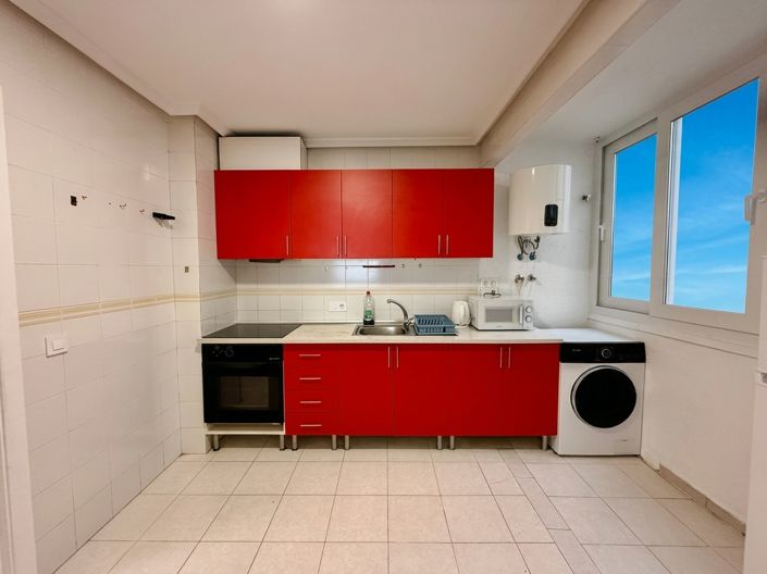 Image No.20-2 Bed House for sale