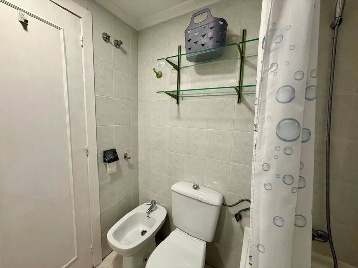 Image No.23-2 Bed House for sale