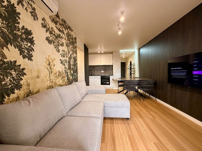 Image No.11-2 Bed House for sale