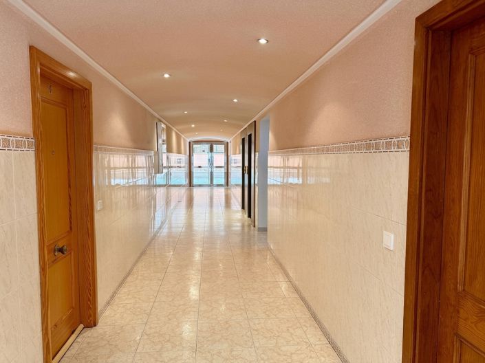 Image No.38-2 Bed House for sale
