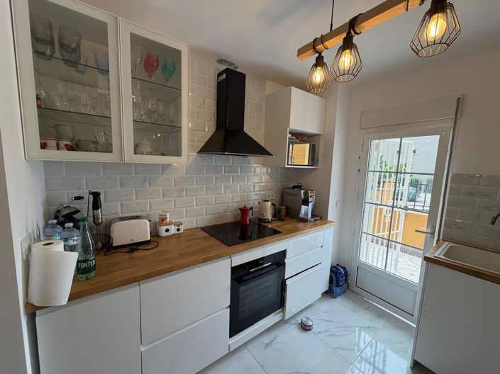 Image No.24-3 Bed Bungalow for sale