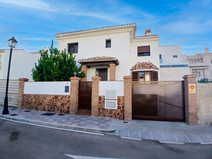 Image No.33-Villa de 4 chambres à vendre à Fuengirola