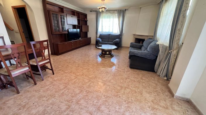 Image No.11-3 Bed Villa for sale