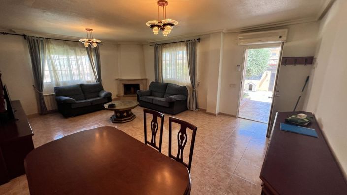 Image No.7-3 Bed Villa for sale