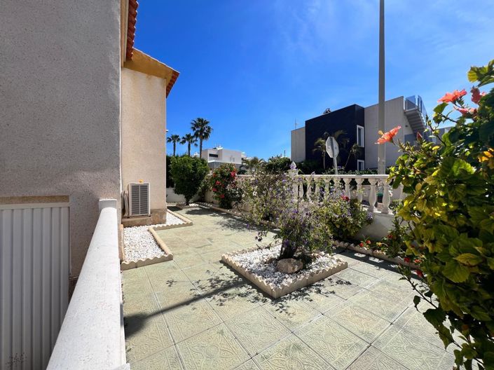 Image No.5-Quad de 3 chambres à vendre à Torrevieja