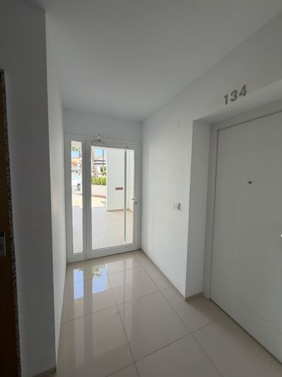 Image No.13-3 Bed House for sale