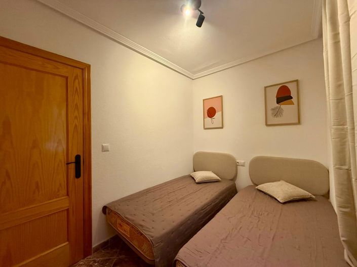 Image No.22-2 Bed Apartment for sale