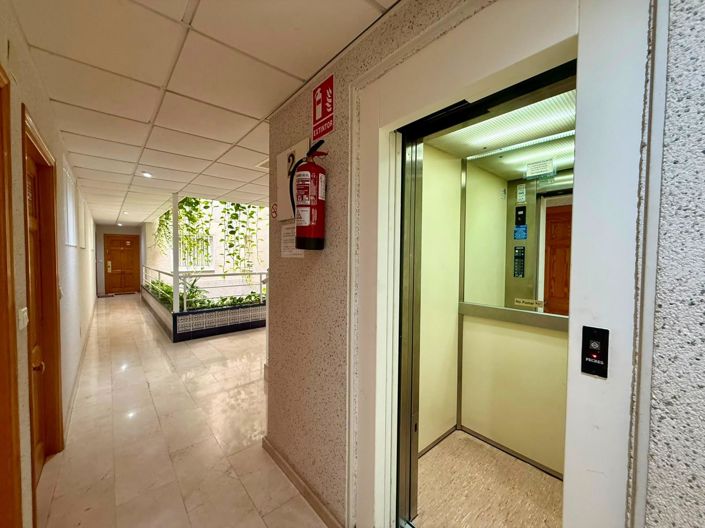 Image No.40-2 Bed Apartment for sale