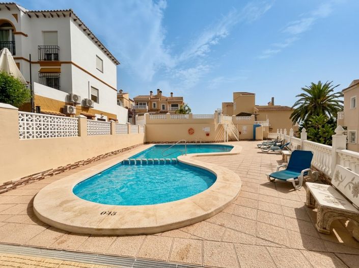 Image No.26-Villa de 2 chambres à vendre à Orihuela