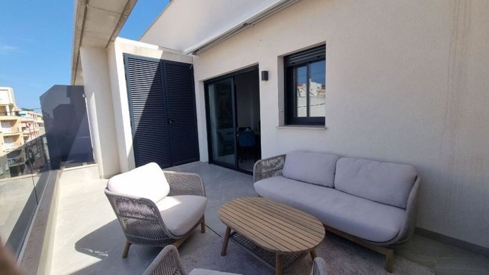 Image No.13-2 Bed Apartment for sale