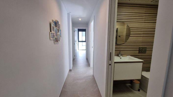 Image No.18-2 Bed Apartment for sale