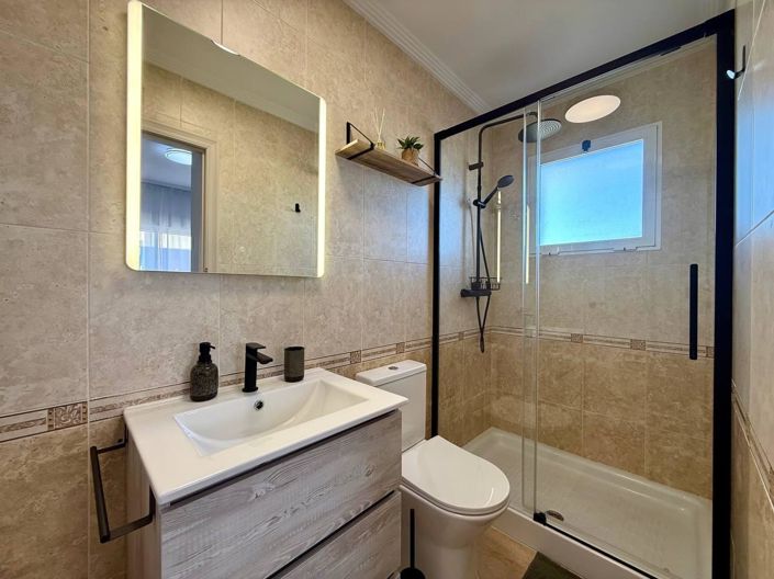 Image No.27-3 Bed Apartment for sale