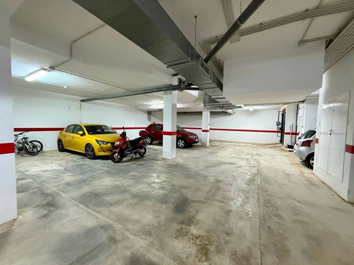 Image No.42-1 Bed Penthouse for sale