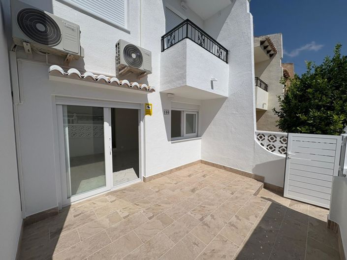 Image No.26-Maison de ville de 3 chambres à vendre à Torrevieja