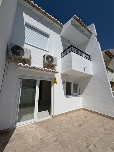Image No.27-Maison de ville de 3 chambres à vendre à Torrevieja