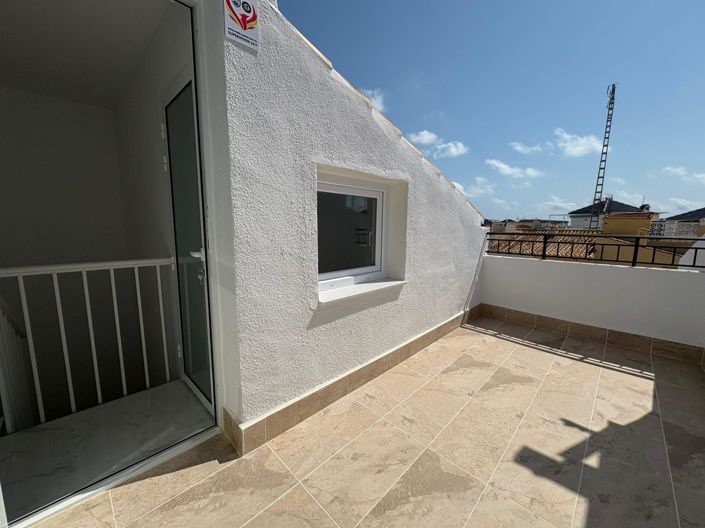 Image No.31-Maison de ville de 3 chambres à vendre à Torrevieja