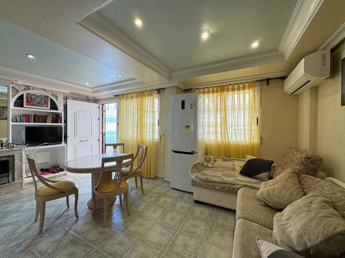 Image No.18-3 Bed Townhouse for sale
