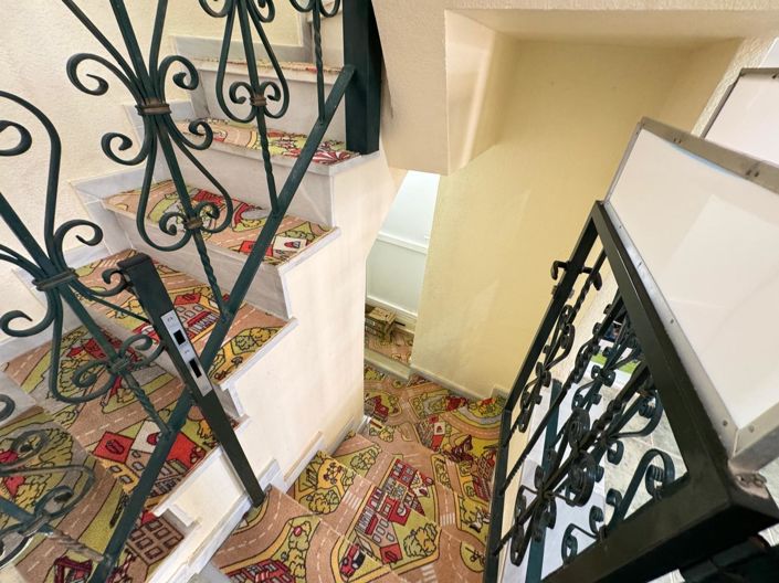 Image No.32-3 Bed Townhouse for sale