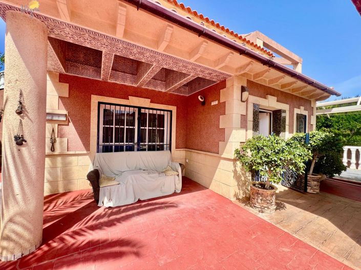 Image No.25-3 Bed Villa for sale