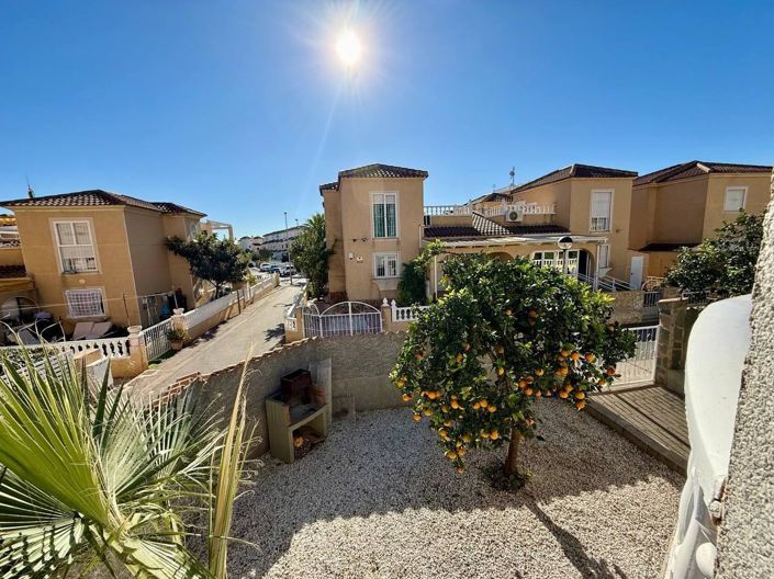 Image No.17-4 Bed Villa for sale