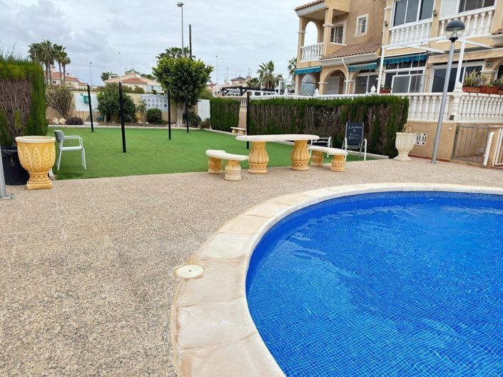 Image No.18-4 Bed Villa for sale