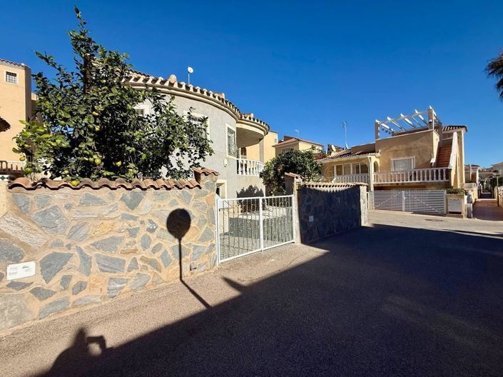 Image No.20-4 Bed Villa for sale